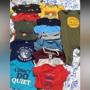 Baby boy clothes lot 0-3 months